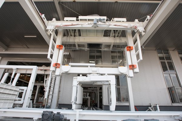 Rotating Hoister