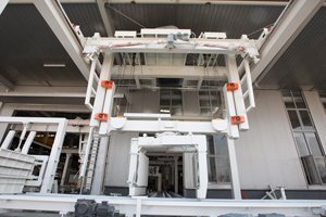 Rotating Hoister